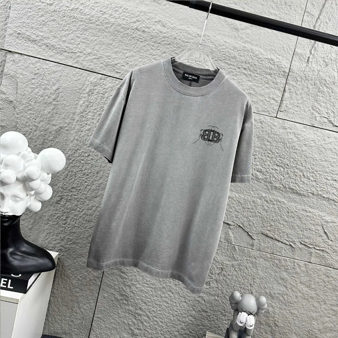 BALENciaga* * 2026 New Arrival B + T Same Style ： Size：S （100-140 ） M （130-160 ） L （150-175 ） XL （160-185 ） XXL （180-220 ）